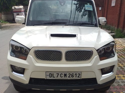 2015 Mahindra Scorpio DIesel MT for sale in New Delhi