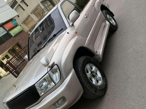 2000 Toyota Land Cruiser Diesel AT for sale 