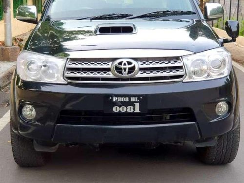 Toyota Fortuner 3.0 4x4 MT, 2009, Diesel for sale 