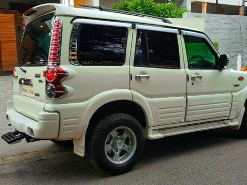 Mahindra Scorpio SLX 2.6 Turbo 8 Str 2006 MT for sale 