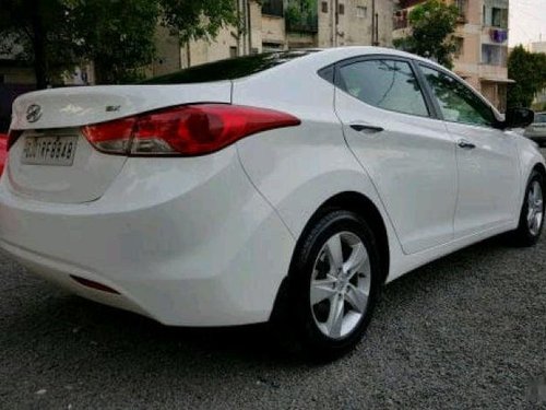 Used Hyundai Elantra CRDi SX AT car at low price