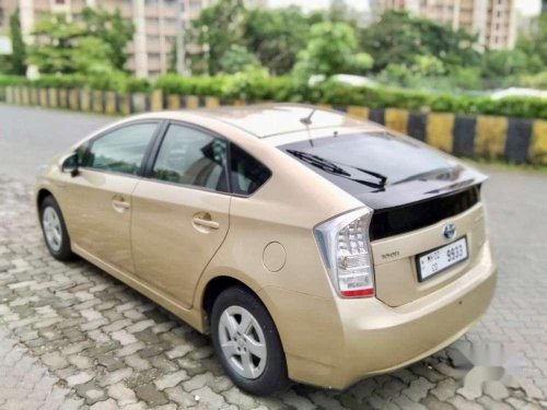 Toyota Prius 2011 AT for sale 