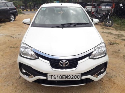 Used Toyota Etios Cross MT car at low price