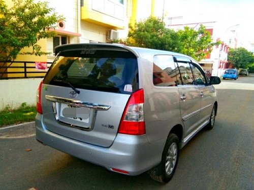 Used 2012 Toyota Innova MT 2004-2011 for sale