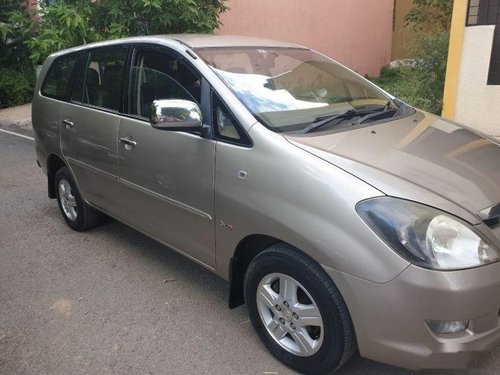 Used Toyota Innova MT 2004-2011 car at low price