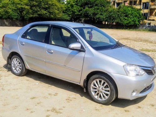 Used Toyota Etios VXD MT car at low price