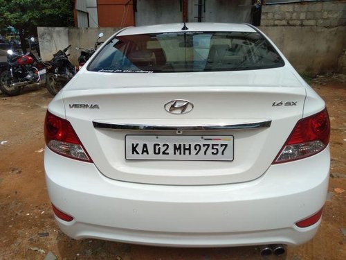 Used Hyundai Verna CRDi SX MT car at low price