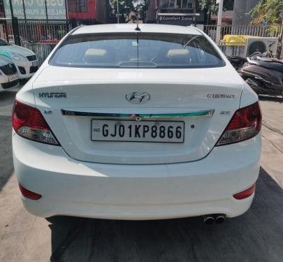 Used Hyundai Verna CRDi SX MT car at low price