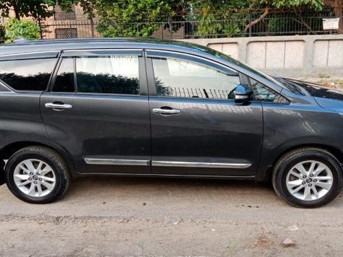 Toyota Innova Crysta 2017 MT for sale