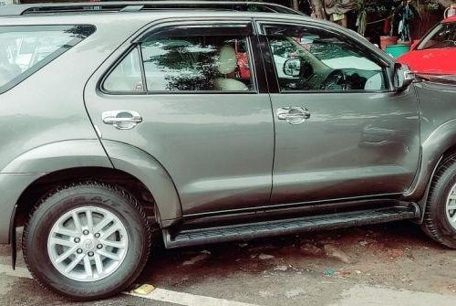 Used Toyota Fortuner 4x2 Manual MT car at low price