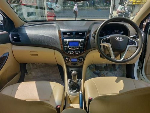 Used Hyundai Verna CRDi SX MT car at low price