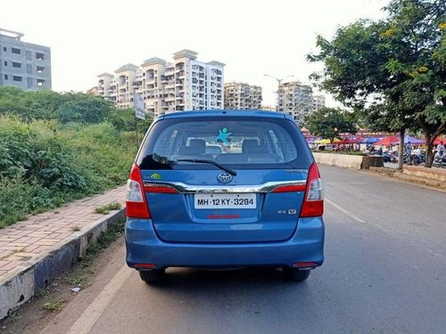 Toyota Innova 2004-2011 2.5 V Diesel 8-seater MT for sale