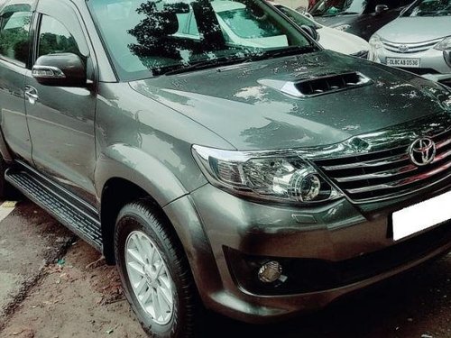 Used Toyota Fortuner 4x2 Manual MT car at low price