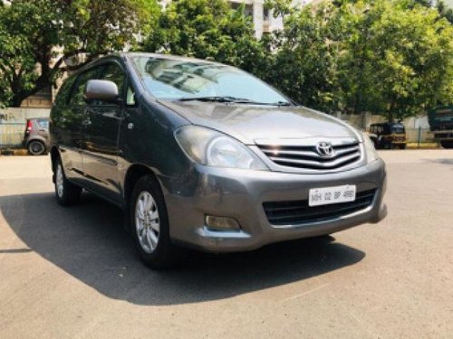 2010 Toyota Innova MT 2004-2011 for sale