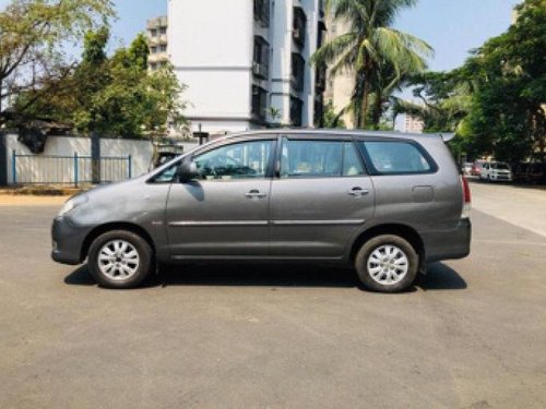 2010 Toyota Innova MT 2004-2011 for sale