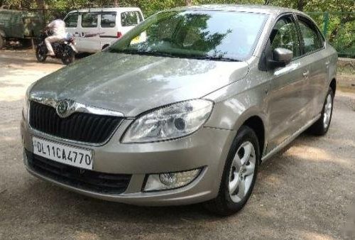 Skoda Rapid 2013-2016 1.6 MPI AT Elegance Black Package for sale