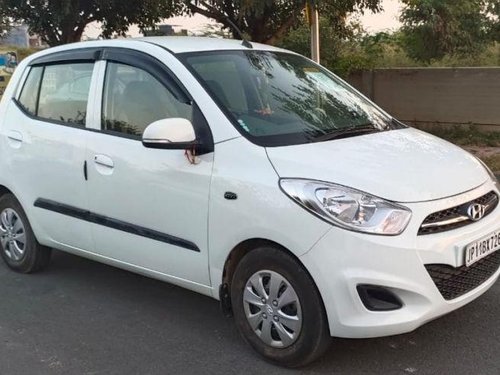 Used Hyundai i10 Magna MT car at low price