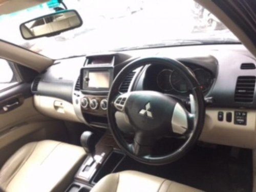 Mitsubishi Pajero Sport Sport 4X2 AT 2015 for sale