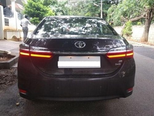 2017 Toyota Corolla Altis MT for sale at low price