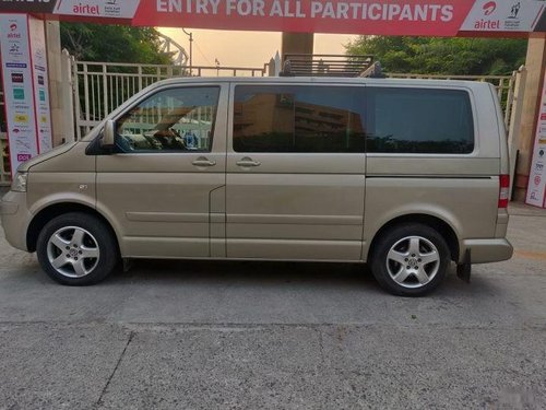 Volkswagen Multivan 2011 MT for sale