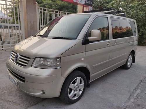 Volkswagen Multivan 2011 MT for sale