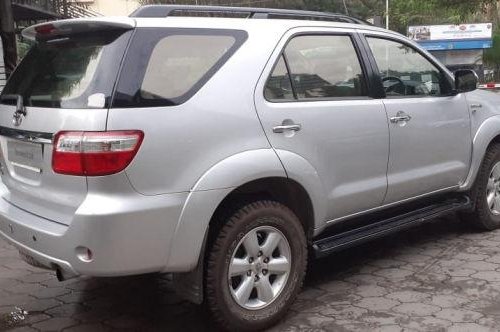 Toyota Fortuner 2010 MT for sale