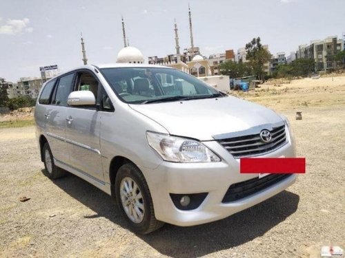 Toyota Innova 2004-2011 2.5 V Diesel 7-seater MT for sale