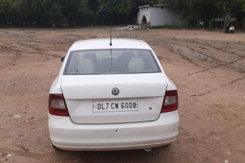 Skoda Rapid 2011-2013 1.6 TDI Ambition MT for sale