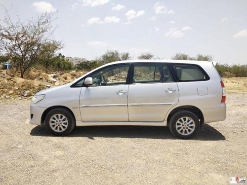 Toyota Innova 2004-2011 2.5 V Diesel 7-seater MT for sale