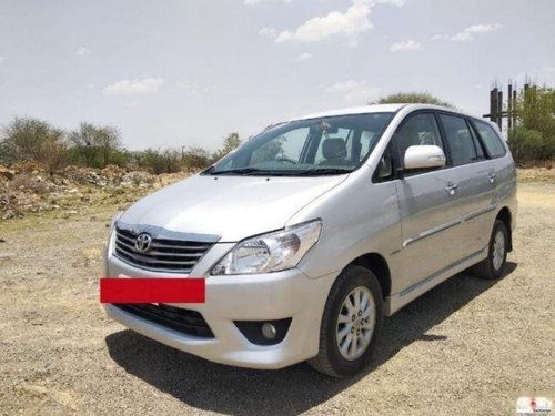 Toyota Innova 2004-2011 2.5 V Diesel 7-seater MT for sale