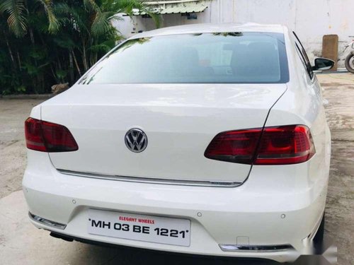 Volkswagen Passat 2011 AT for sale 