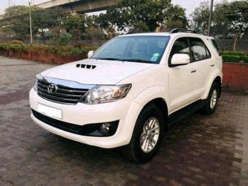 Toyota Fortuner 2011-2016 4x2 AT for sale