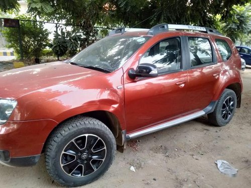 Used Renault Duster MT car at low price