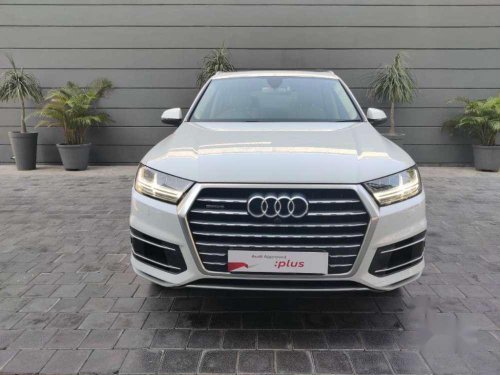 2015 Audi Q7 AT for sale at low price