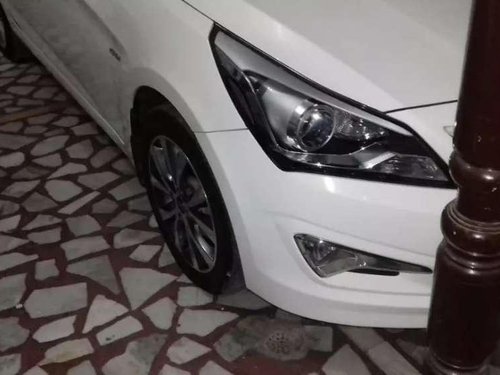 Used Hyundai 4S Fluidic Verna MT for sale at low price