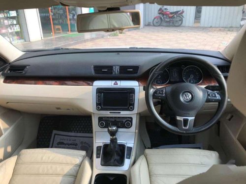 2010 Volkswagen Passat MT for sale 