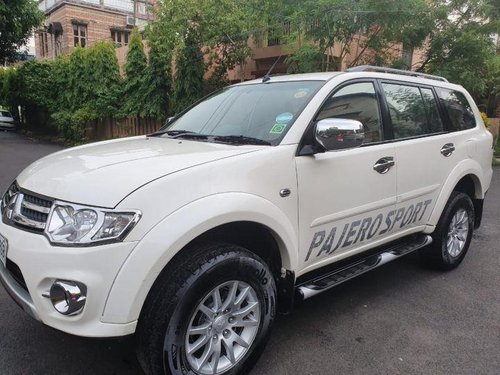 2015 Mitsubishi Pajero Sport Sport 4x4 AT for sale at low price