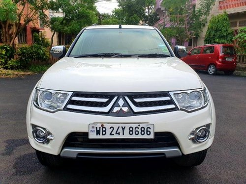 2015 Mitsubishi Pajero Sport Sport 4x4 AT for sale at low price