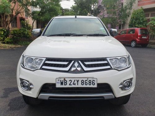 2015 Mitsubishi Pajero Sport Sport 4x4 AT for sale at low price