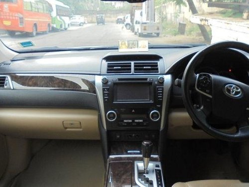 2014 Toyota Camry AT for sale at low price