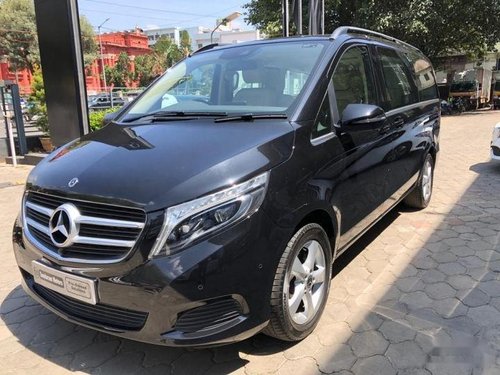 Mercedes-Benz V-Class Exclusive AT for sale