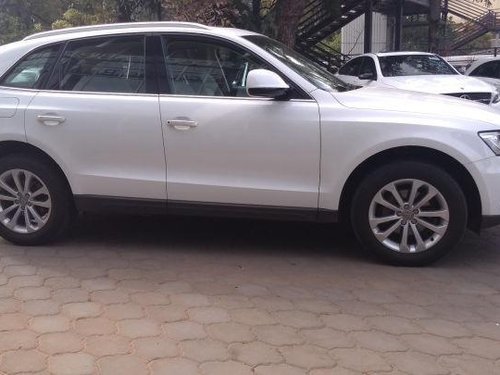 Used Audi Q5 AT car at low price