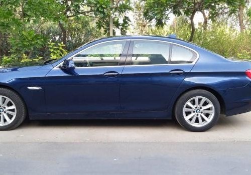 Used BMW 5 Series 530d Sedan 3.0 AT 2010 for sale