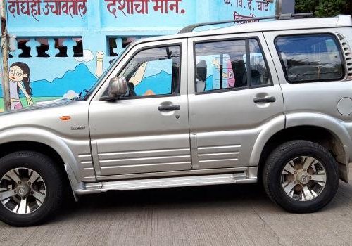 Mahindra Scorpio 2002-2006 2.6 SLX Turbo 7 Seater MT for sale