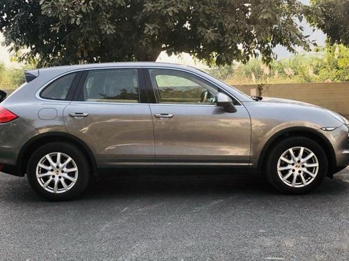 Used Porsche Cayenne Diesel AT car at low price