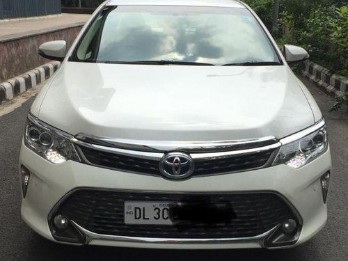 Toyota Camry 2.5 Hybrid AT 2016 for sale