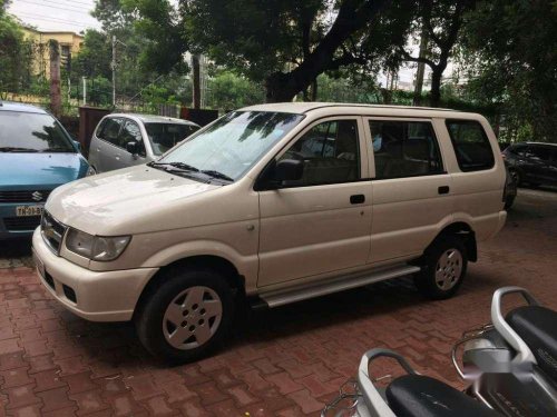 Chevrolet Tavera Neo 2010 MT for sale 