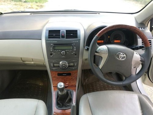 Used Toyota Corolla Altis 1.8 GL MT car at low price