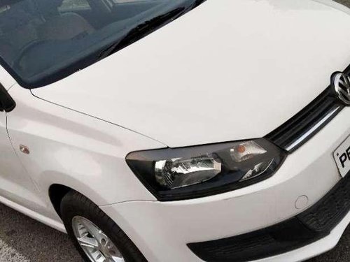 Volkswagen Polo Highline Diesel, 2012, MT for sale 