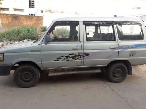 Used 2000 Toyota Qualis MT for sale 